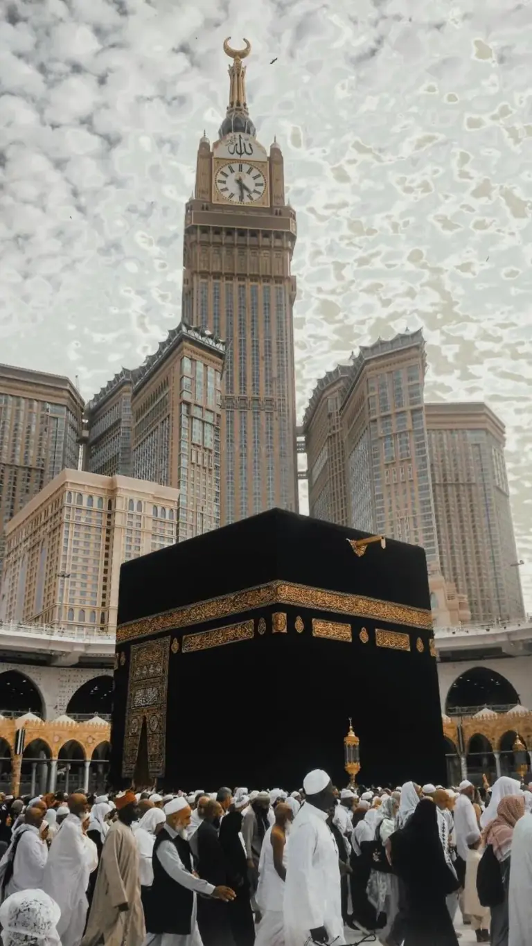 La Kaaba y la Torre del Reloj de La Meca